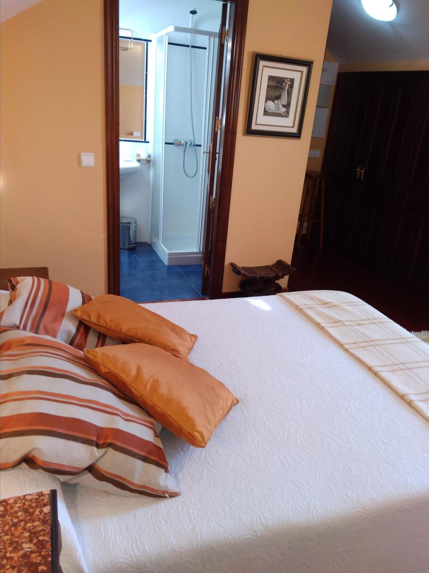 Casa De Labranza A Rega Hotel กอมบาร์โร ห้อง รูปภาพ