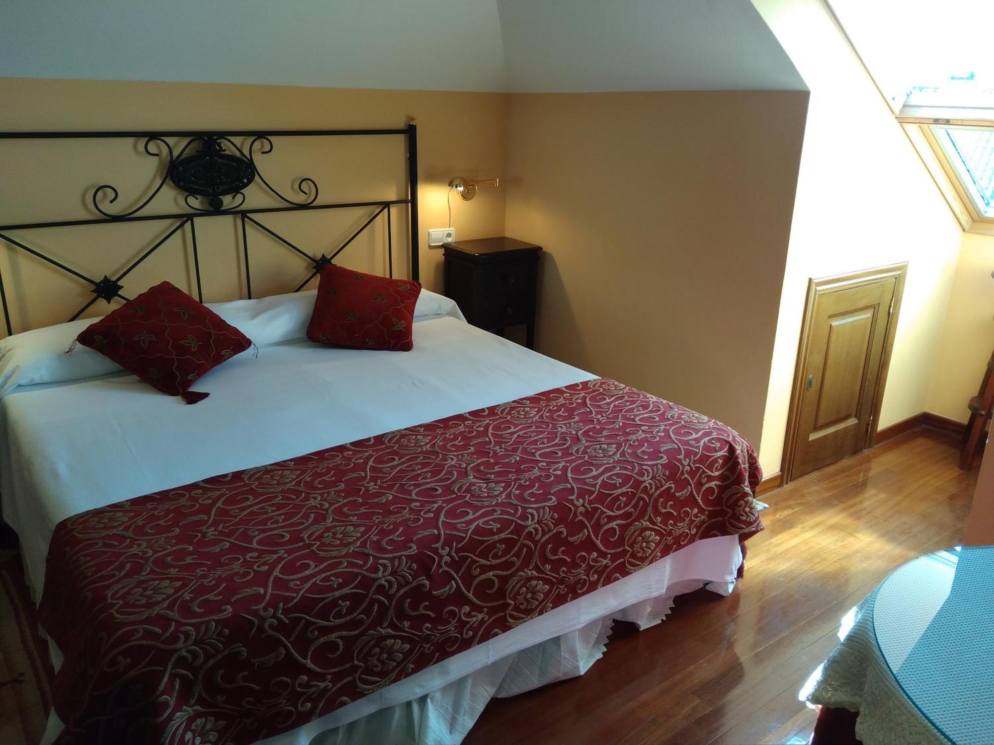 Casa De Labranza A Rega Hotel กอมบาร์โร ห้อง รูปภาพ